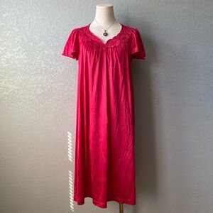 Vintage Y2K Vanity Fair Hot Pink Satin Nightgown Lace Butterfly Sleeve M